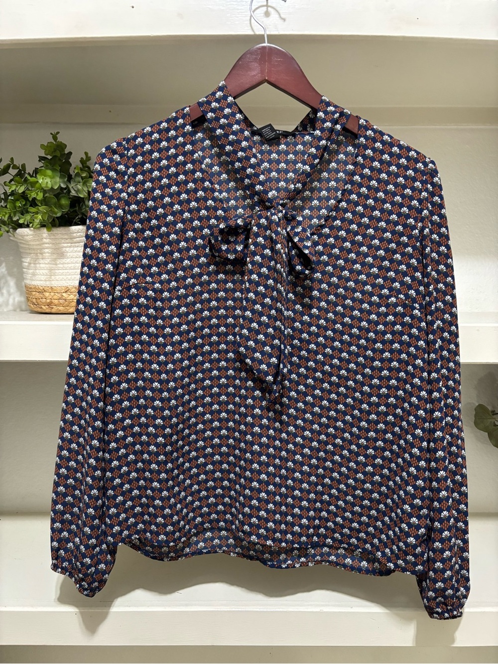 Tie-Neck Floral Print Blouse - Navy / Rust / Cream
